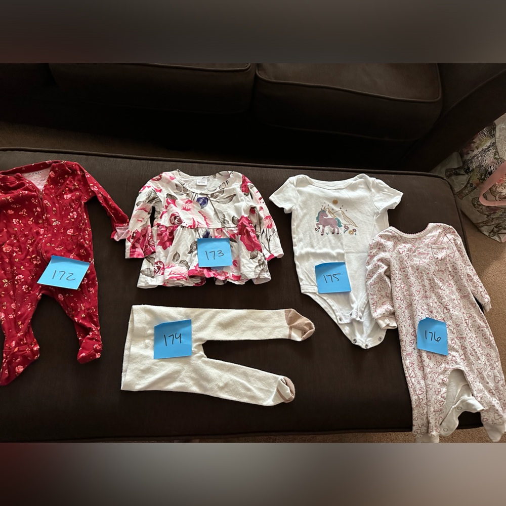 Baby Clothes! - Picture 2 of 9